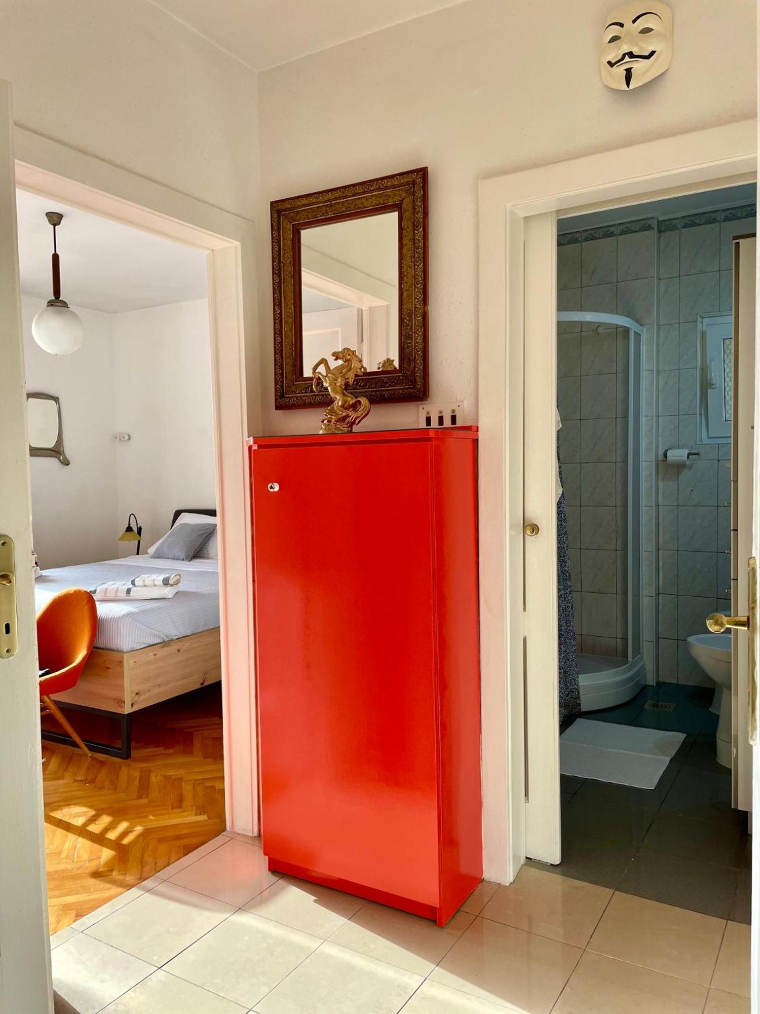 Dinka Old Town Apartment With Sea View Trogir Eksteriør bilde